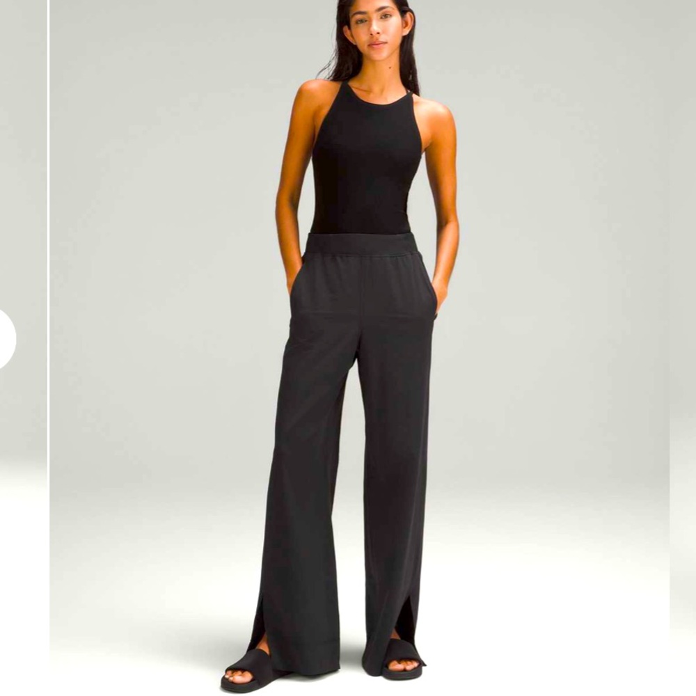 Lululemon Stretch woven wide leg high rise pants XS